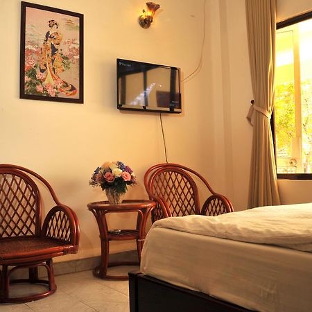 Thien Tue Hotel Ho Chi Minh-stad Buitenkant foto