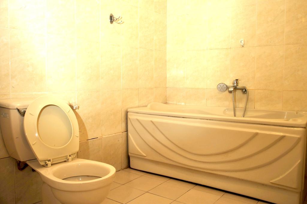 Thien Tue Hotel Ho Chi Minh-stad Buitenkant foto