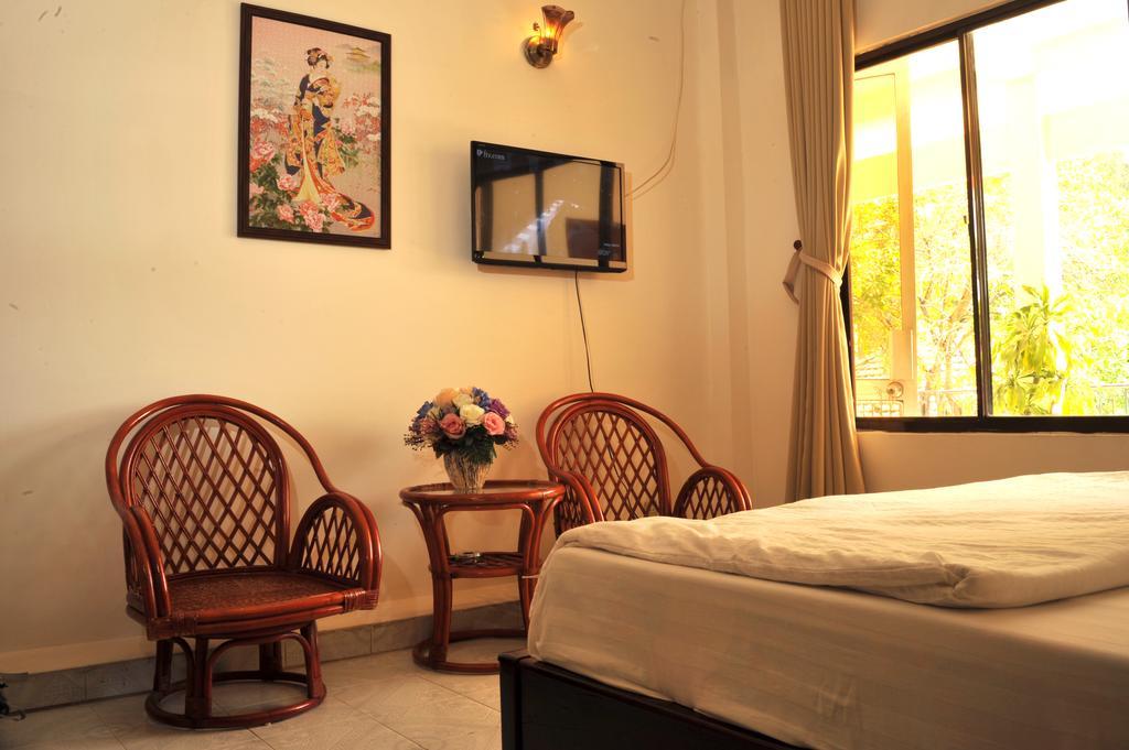 Thien Tue Hotel Ho Chi Minh-stad Buitenkant foto